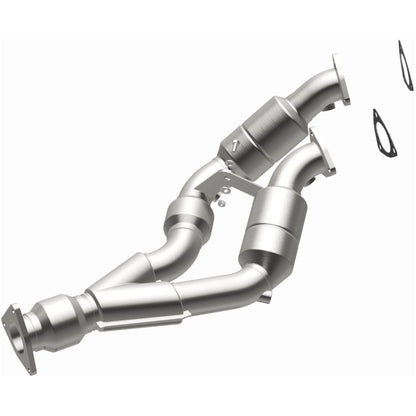MagnaFlow Direct Fit Catalytic Converter 04-06 VW Touareg 3.2L