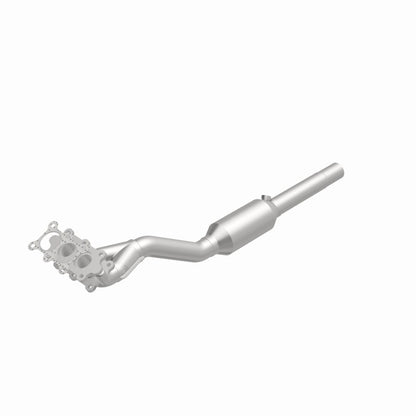 MagnaFlow Direct Fit Catalytic Converter 98-03 VW Beetle 2.0L