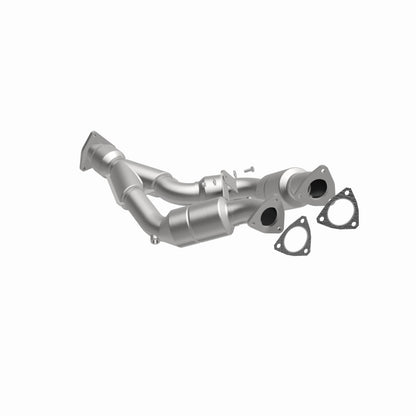 MagnaFlow Direct Fit Catalytic Converter 04-06 VW Touareg 3.2L