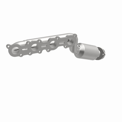 MagnaFlow Direct-Fit OEM Grade Federal Catalytic Converter 13-16 Lexus LS600h V8 5.0L