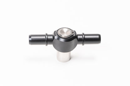 Radium Engineering Radium Nissan RB26DETT Intake or Exhaust 16mm SAE Male Double Banjo Press-Fit