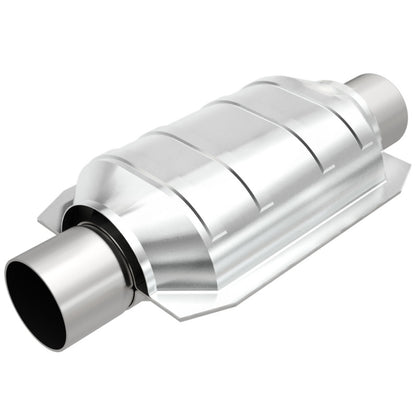 MagnaFlow Universal Catalytic Converter 2.5inch Inlet/Outlet Center/Center Oval (California OBDII)