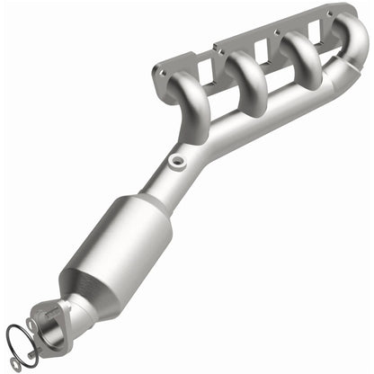 MagnaFlow 11-13 QX56 V8 5.6 OEM Manifold Direct Fit Converter