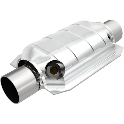 MagnaFlow Universal Catalytic Converter 2.5 W/Dual O2 Boss