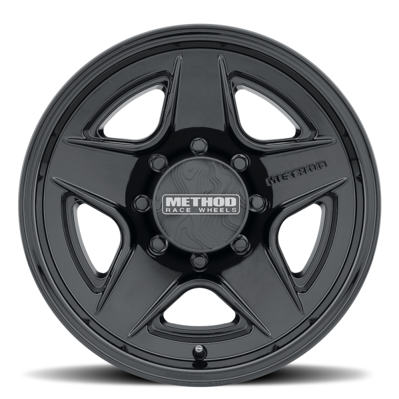 Method Wheels Method MR319 18x9 18mm Offset 8x6.5 BP 130.81mm CB Gloss Black Wheel