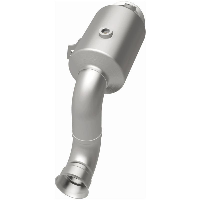 MagnaFlow 15-17 C300 L4 2 OEM Close Coupled Direct Fit Converter