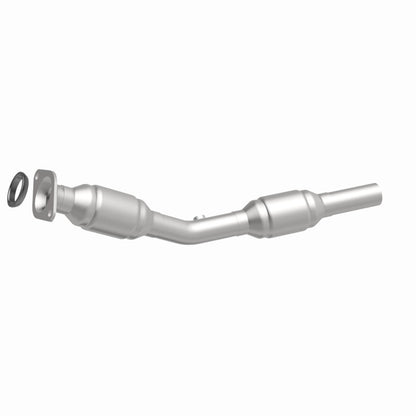 MagnaFlow Direct Fit Catalytic Converter 03-04 Vibe/Matrix/Corol OEM