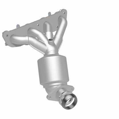 MagnaFlow 13-17 Nissan Sentra 1.8L Direct-Fit Catalytic Converter