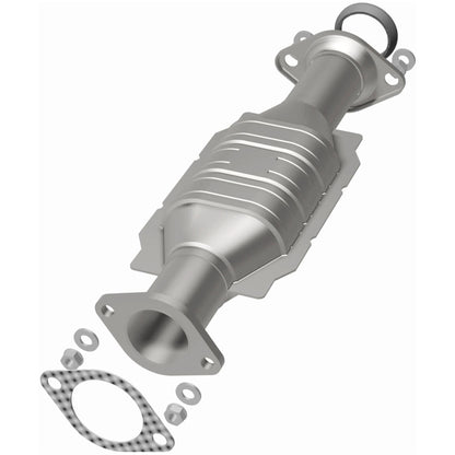 MagnaFlow Direct Fit Catalytic Converter 01-02 Montero 3.5L Rear
