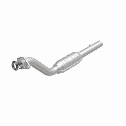 MagnaFlow Direct Fit Catalytic Converter 96 Buick LeSabre 3.8L