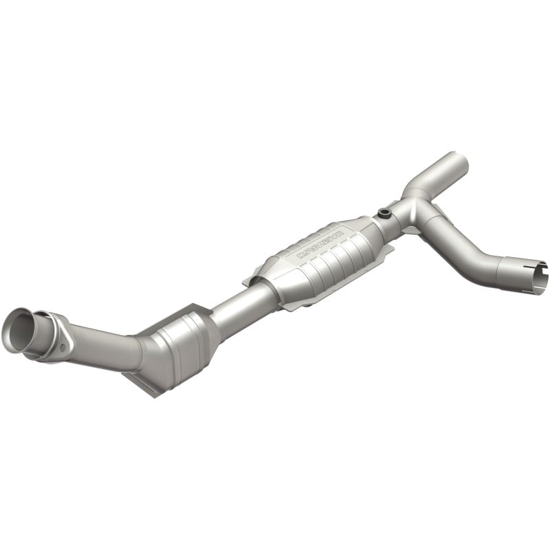 MagnaFlow Direct Fit Catalytic Converter 00-03 Ford Van 4.2L OEM