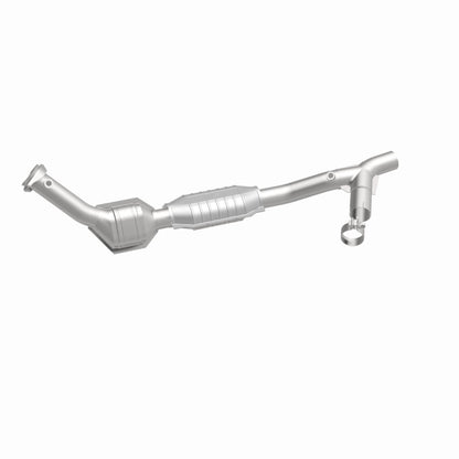 MagnaFlow Direct Fit Catalytic Converter 98 Ford Expedition 5.4L