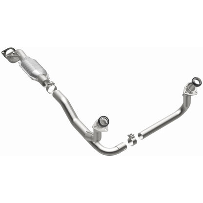 MagnaFlow Direct Fit Catalytic Converter 00-05 Blazer 4WD 4.3L