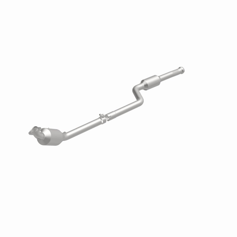 MagnaFlow 2011 C300 V6 3 OEM Underbody Direct Fit Converter