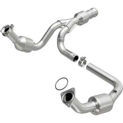 MagnaFlow 11-14 Escalade 6.2 Underbody Direct Fit Converter
