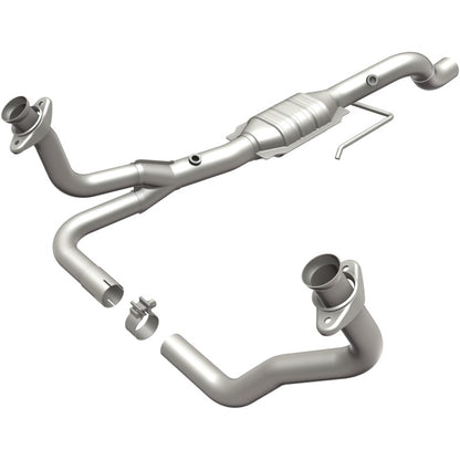 MagnaFlow Direct Fit Catalytic Converter 00-03 Dodge Dakota 4.7L 4WD