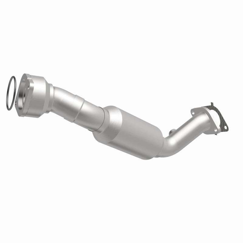 MagnaFlow 09-11 Lucerne V6 3.9L OEM Underbody Direct Fit Catalytic Converter