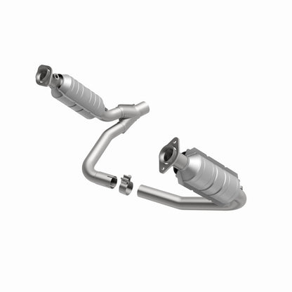 MagnaFlow 06 Mitsubishi Raider Direct Fit Catalytic Converter (California)