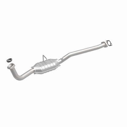 MagnaFlow Direct Fit Catalytic Converter 98-01 Metro/Swift 1.3 rr OE