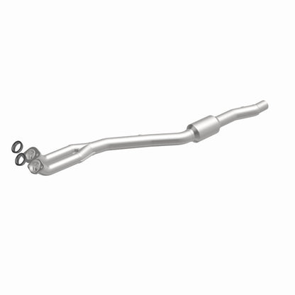 MagnaFlow Direct Fit Catalytic Converter 97-98 BMW 540i 4.4L / 740I 4.4L / 96-98 740IL 4.4L P/S