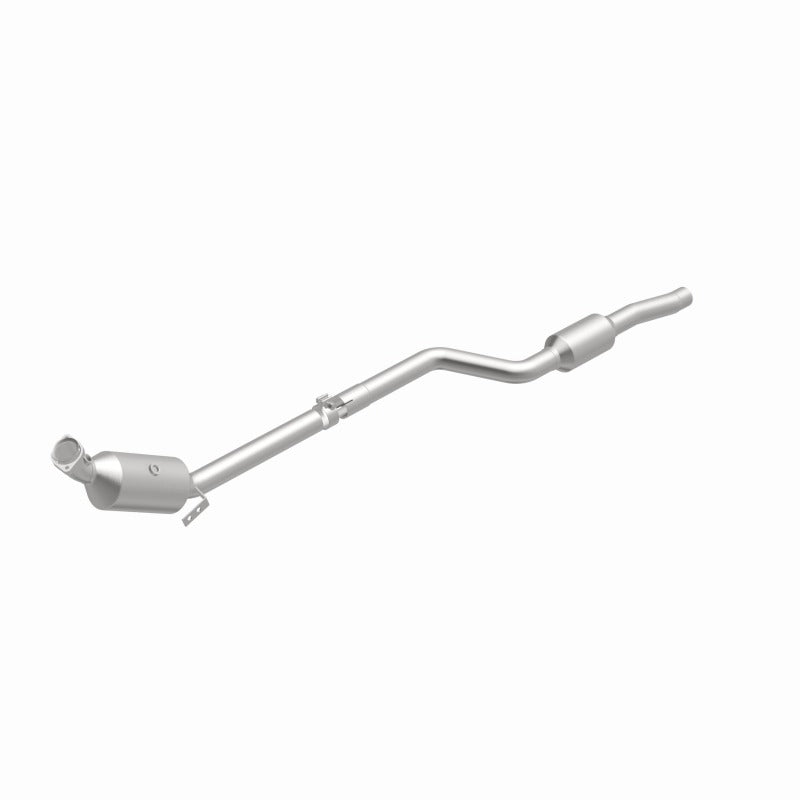 MagnaFlow 2011 C300 V6 3 OEM Underbody Direct Fit Converter