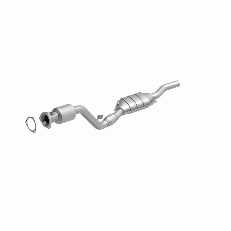 MagnaFlow Direct Fit Catalytic Converter 03 Volkswagen Passat 2.8L
