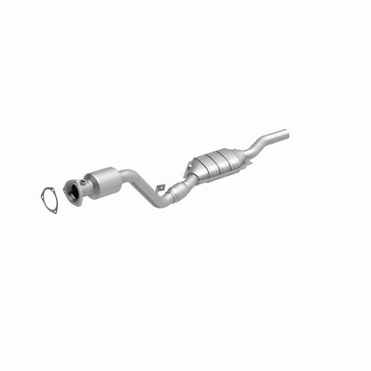 MagnaFlow Direct Fit Catalytic Converter 03 Volkswagen Passat 2.8L
