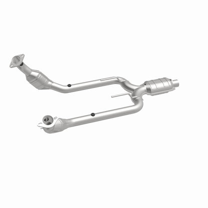 MagnaFlow Direct Fit Catalytic Converter Thunderbird-Cougar 95-96
