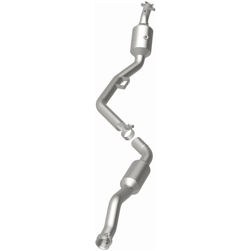 MagnaFlow Direct Fit Catalytic Converter 07-09 Mercedes E350 3.5L