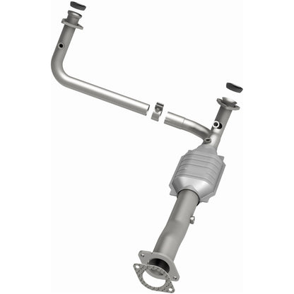 MagnaFlow Direct Fit Catalytic Converter California Grade 96-99 GM K/C 1500/2500 5.0L V8/4.3L V6