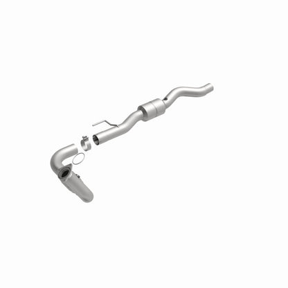 MagnaFlow Direct Fit Catalytic Converter 02-03 Avalanche 8.1 DS OEM