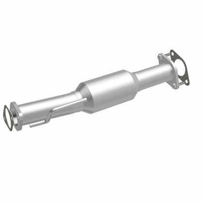 MagnaFlow Direct Fit Catalytic Converter 09-11 GMC Acadia 3.6L