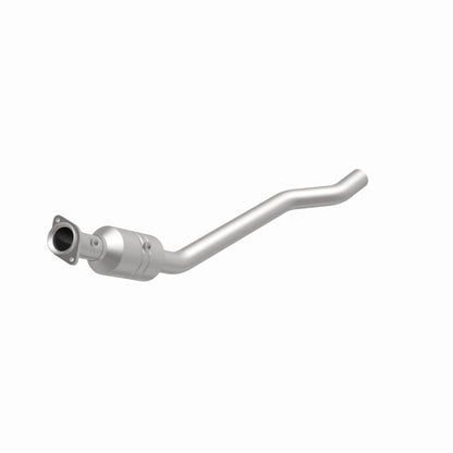 MagnaFlow Direct Fit Catalytic Converter 2011 Grand Cherokee 5.7L DS