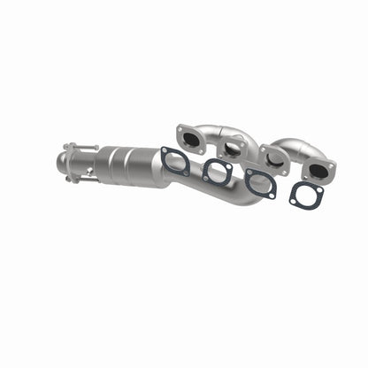 MagnaFlow Direct Fit Catalytic Converter 02-03 BMW 745i 4.4L D/S