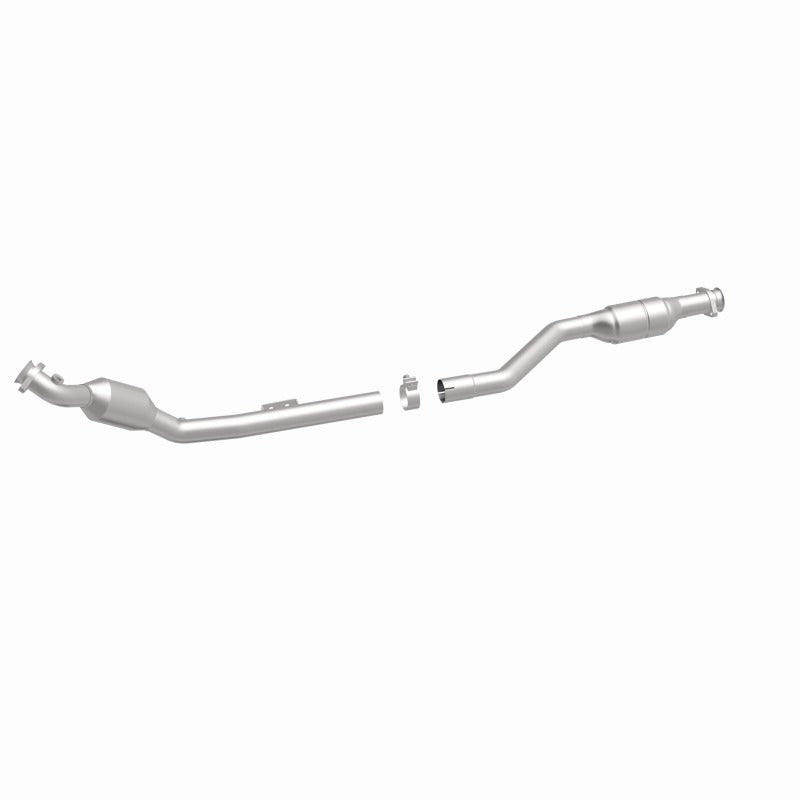 MagnaFlow Direct Fit Catalytic Converter 99-00 Mercedes E430 4.3L