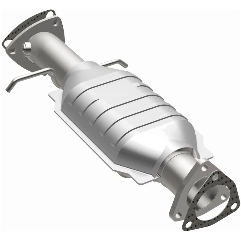MagnaFlow Direct Fit Catalytic Converter 96-99 Blazer/Jimmy 4.3L
