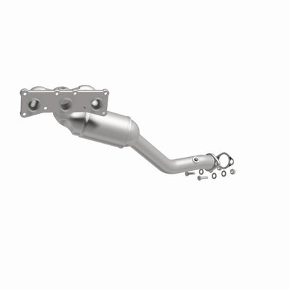 MagnaFlow Direct Fit Catalytic Converter BMW 3 06-09 Front OEM