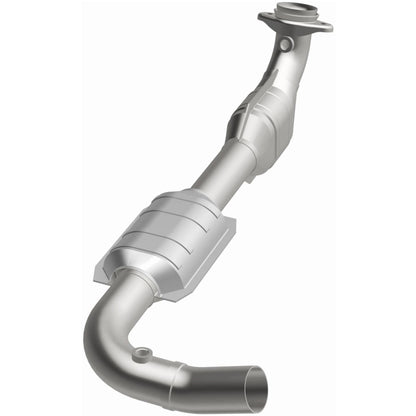 MagnaFlow Direct Fit Catalytic Converter 00-04 Ford E150 4.6L Driver Side