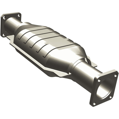 MagnaFlow Direct Fit Catalytic Converter 91-94 Isuzu Rodeo 3.1L V6