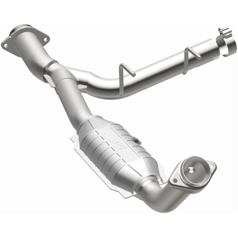 MagnaFlow Direct Fit Catalytic Converter 03-05 Ford Expedition/05-06 Lincoln Navigator 5.4L P/S