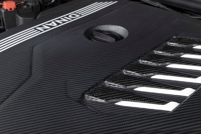 Dinan 19-26 BMW B58D (G01/G02/G20/G22/G23/G26/G42) Matte Carbon Fiber Engine Cover w/Gloss Accents