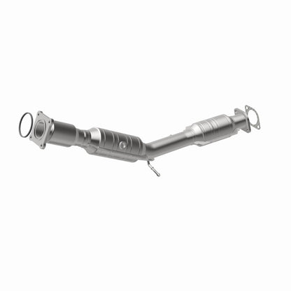 MagnaFlow Direct Fit Catalytic Converter 05-09 Volvo V50 2.4L
