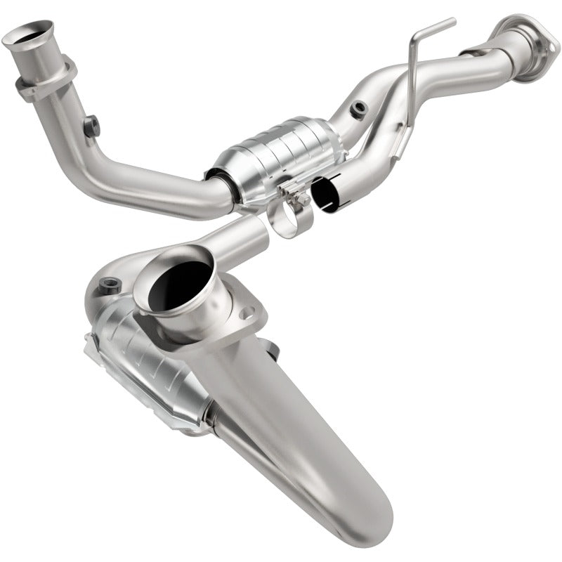 MagnaFlow Direct Fit Catalytic Converter 05-06 Jeep Grand Cherokee 3.7L Y-Pipe Assembly