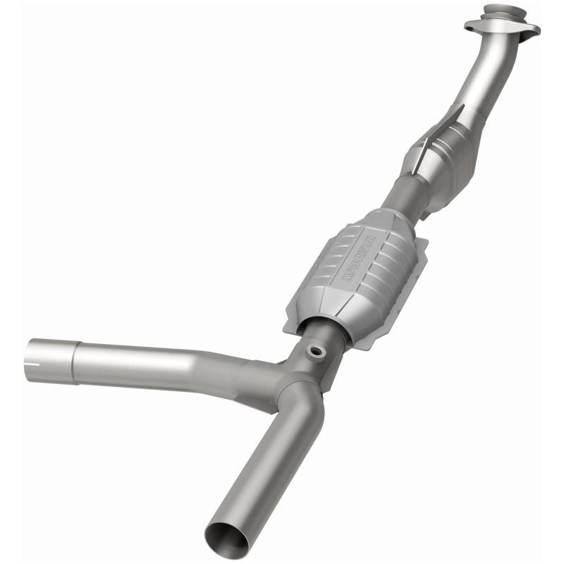 MagnaFlow Direct Fit Catalytic Converter 97-99 Ford Vans 4.6L