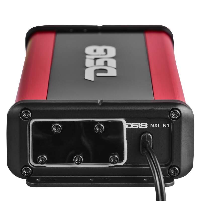 DS18 1-Channel Class-D Amp Monoblock 1 x 350 Watts RMS at1 ohm IP67 Waterproof Rating