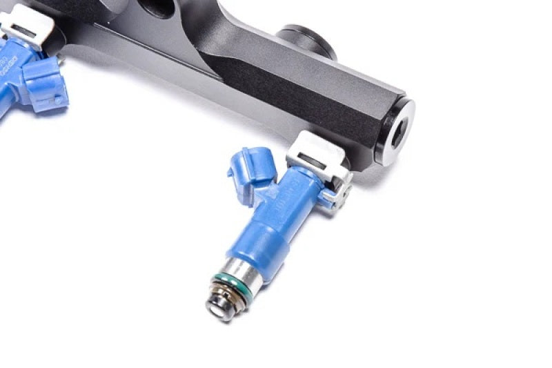 Radium Engineering Nissan R35 GTR Fuel Rail Kit