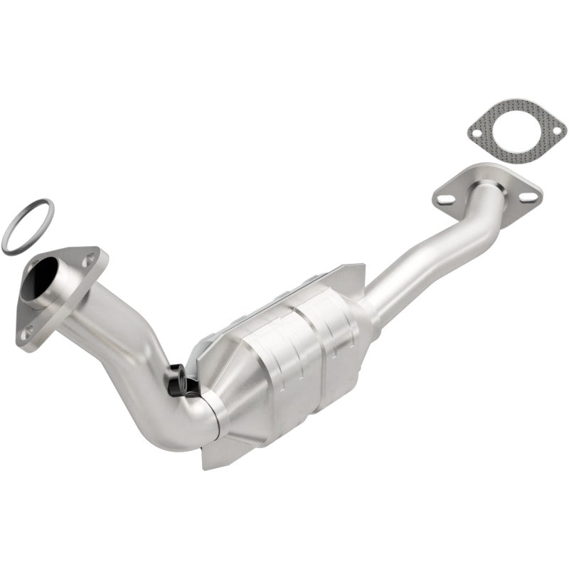 MagnaFlow Direct Fit Catalytic Converter 01-04 Frontier Passenger Side Rear 3.3L