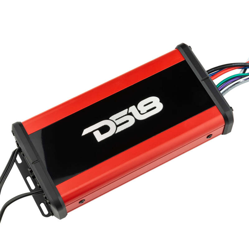 DS18 4-Channel Class-D Amp Full-Range4 x 100 Watts RMS at4 ohm IP67 Waterproof Rating