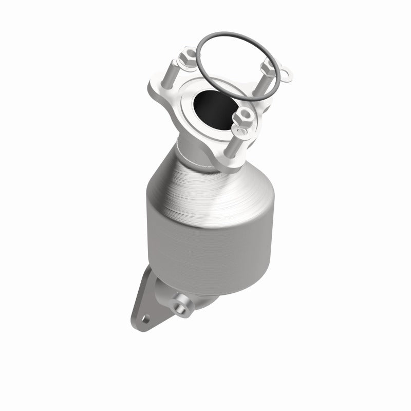 MagnaFlow Direct Fit Catalytic Converter 2010-2011 LaCrosse 3.6 L Underbody