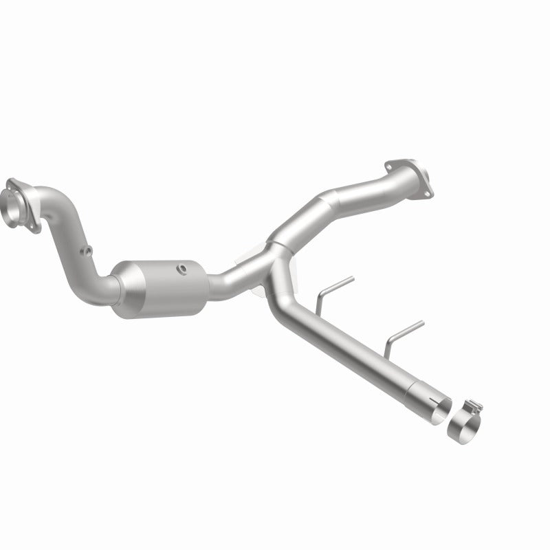 MagnaFlow Direct Fit Catalytic Converter 15-17 Ford F150 V6 2.7L OEM Underbody
